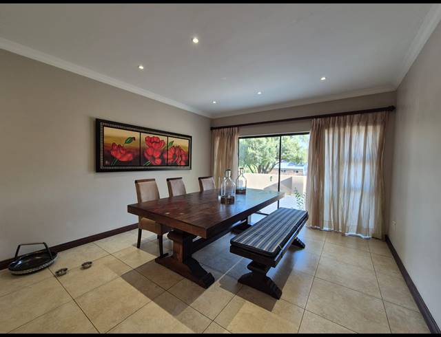4 BEDROOM HOUSE FOR SALE IN VAALVIEW